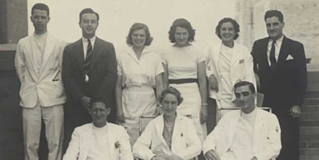 Apgar with colleagues at Columbia-Presbyterian Hospital, middle front row.