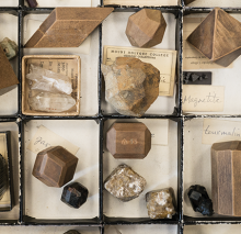 Mineralogy & Petrology Lab