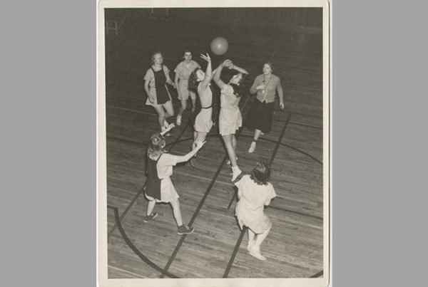 Basketball_1942